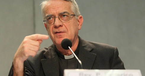 Ks. Federico Lombardi, rzecznik Watykanu