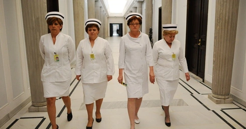 Wciąż bez porozumienia z pielęgniarkami