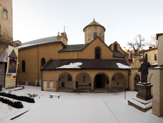 Lwów: Synod wybiera arcybiskupa większego