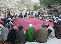 Afgańczycy przejmą kontrolę