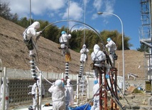 Trzej pracownicy Fukushima napromieniowani
