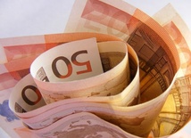 Bilion euro więcej na ratowanie eurolandu