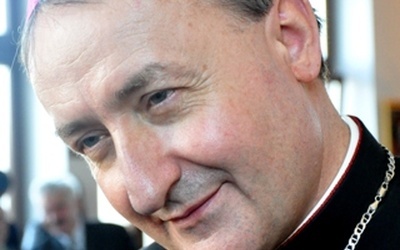 Bp Andrzej Jeż