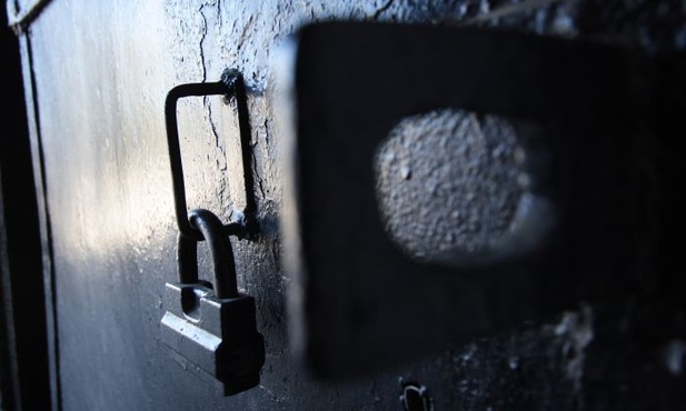 Za rozmowę o wierze cela śmierci