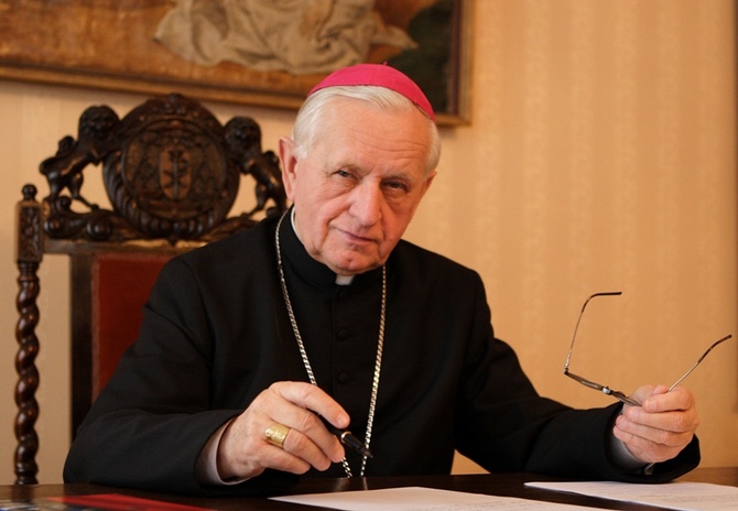 Abp Damian Zimoń