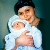 Anna Radosz zrezygnowała z terapii, która mogła zaszkodzić jej nienarodzonemu dziecku. Zmarła pół roku po urodzeniu syna