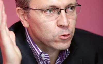 – Rząd czyni ludziom szkodę – przekonuje prof. Krzysztof Rybiński