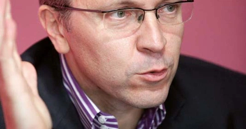– Rząd czyni ludziom szkodę – przekonuje prof. Krzysztof Rybiński