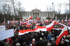 Gubernator: Nie mieliśmy obowiązku pytać Polaków