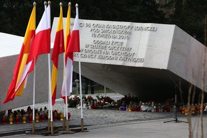 Oficjalne uroczystości na Powązkach