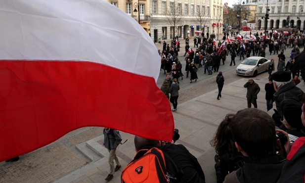 "Solidarni 2010": Protest przed Pałacem