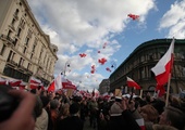 Schetyna wyjaśnia incydent z posłami PiS