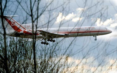  Samolot rządowy Tu-154 M 102