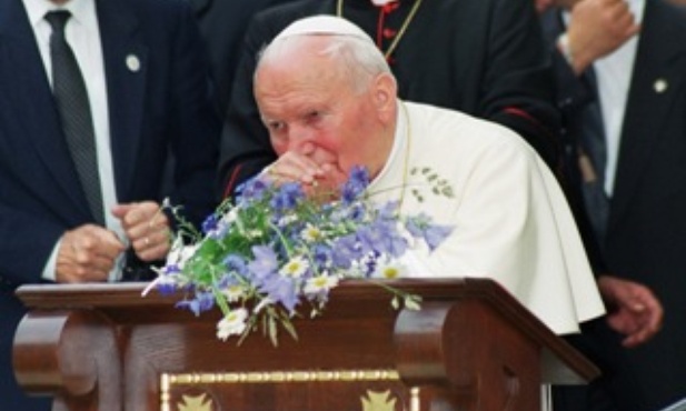 Lefebryści: Fałszywa kanonizacja Jana Pawła II