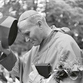 Biskup Karol Wojtyła