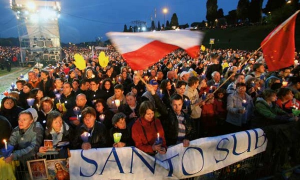 Wśród uczestników uroczystości beatyfikacyjnych przeważali Polacy 