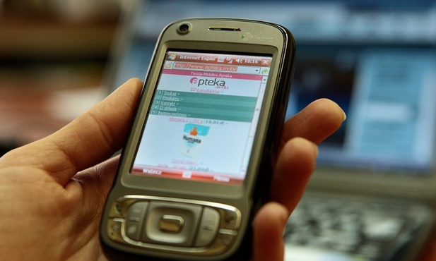 Nadchodzi era telefonów płatniczych