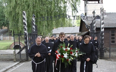 Franciszkanie na pobycie studyjnym w Auschwitz 