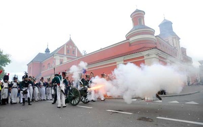 Polska artyleria broni klasztoru