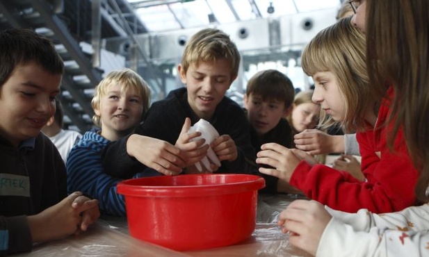 Czas zatroszczyć się o dzieci 