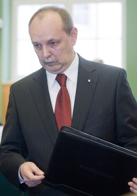 Prokurator od śledztwa smoleńskiego zawieszony