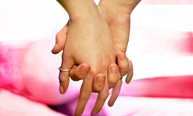 Polscy europosłowie o "związkach partnerskich"