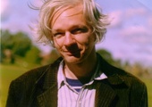 Postaw obiad Assange'owi