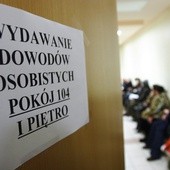 Senat przyjął "chipowane" dowody osobiste