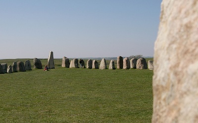 Polscy archeolodzy zbadają szwedzki Stonehenge