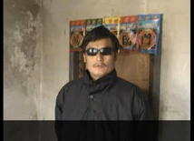 Chiny: Niewidomy obrońca życia uciekł z aresztu!
