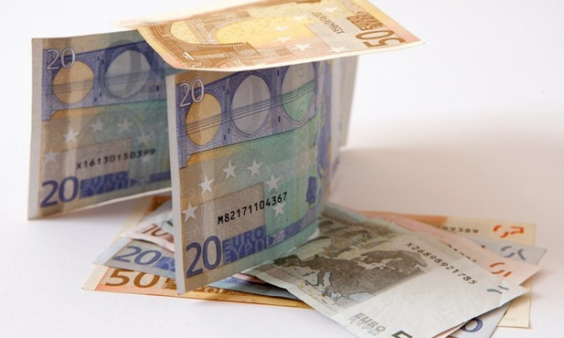 Euro woła pomocy