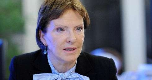 Minister Kopacz nie widzi 600 tys. podpisów