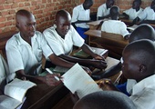 Uganda: edukacja katolicka powstrzyma islamizację