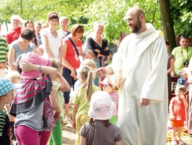 Za księdza i za „książki”