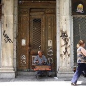 MFW pomaga bankom za pośrednictwem Grecji