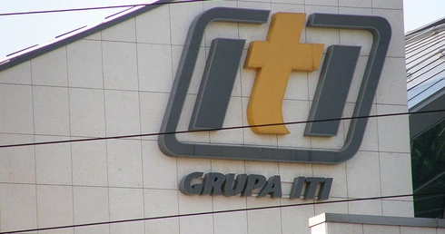 Muszą sprzedać TVN