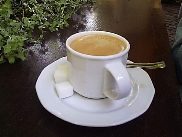 Kofeina może obniżać kobiecą płodność