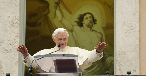 Papież spotka się z pokoleniem Facebooka