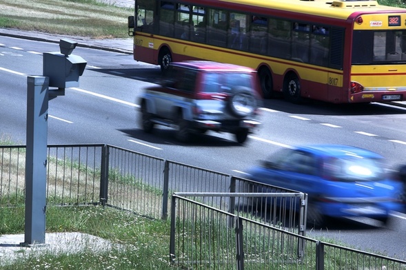 Straż Miejska ma prawo używania fotoradarów stacjonarnych