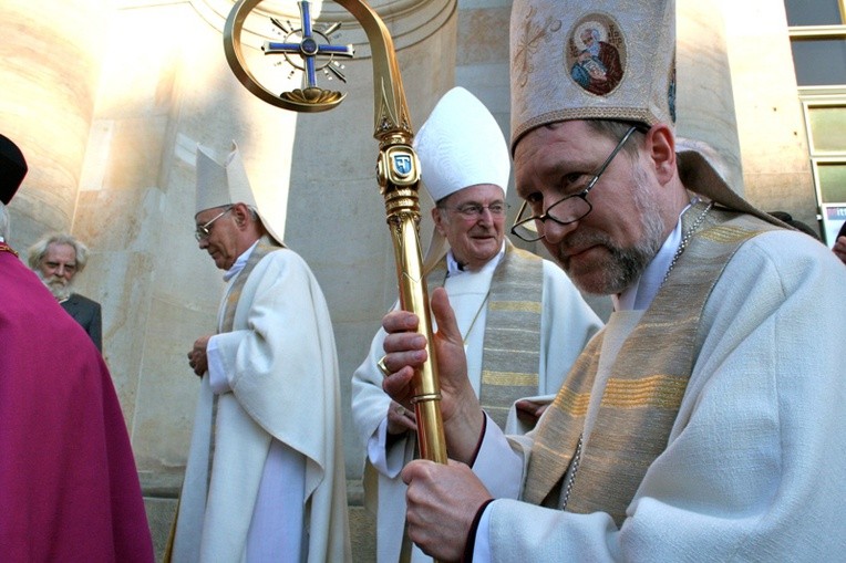 bp Matthias Heinrich