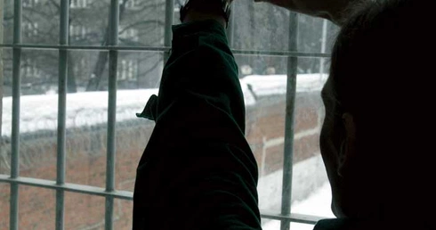 Jaka może być sprawiedliwa kara dla wielokrotnego okrutnego mordercy?