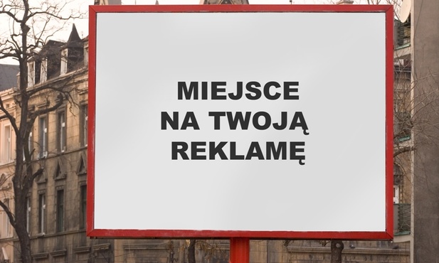 Tusk nie chce się pokazywać na billboardach PO