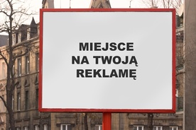 Tusk nie chce się pokazywać na billboardach PO