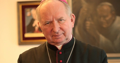 Żarty ze spowiedzi. Biskup protestuje