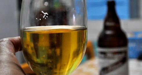 Senat: Stadiony bez alkoholu