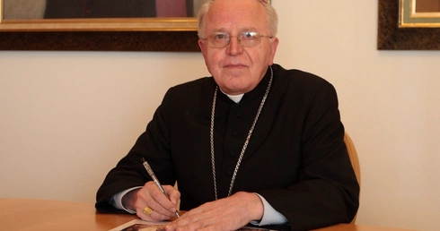 Abp Stanisław Nowak