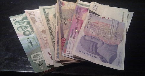 Frank wciąż rekordowo drogi