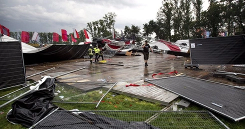 Belgia: Zawaliła się scena, są ofiary