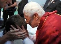 Papież wśród niepełnopsprawnych