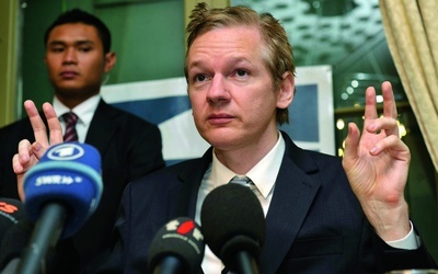 Guru wolnych mediów czy cyber-przestępca? Australijczyk Julian Assange dla USA stał się wrogiem nr 1.